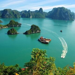 Ha Long Bay